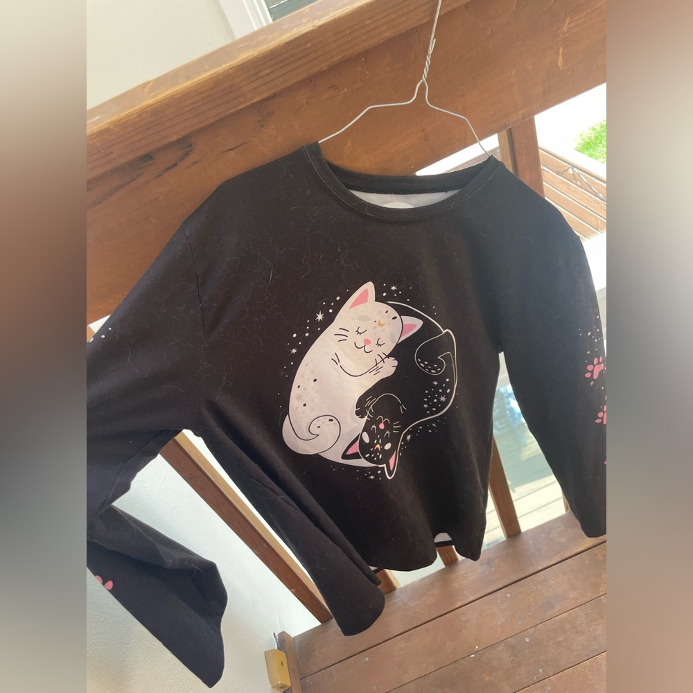 Blackmilk (XS) yin yang cat shirt